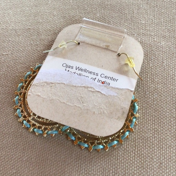 Om Designs Circle in A Circle Starburst Goldtone Turquoise Threaded Earrings - Picture 3 of 4